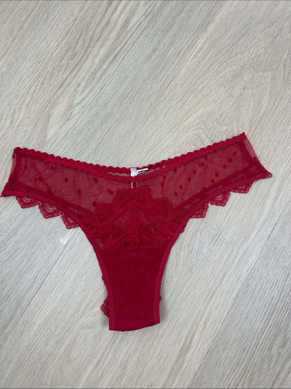 Intimissimi Lace Sheer Thong Panty